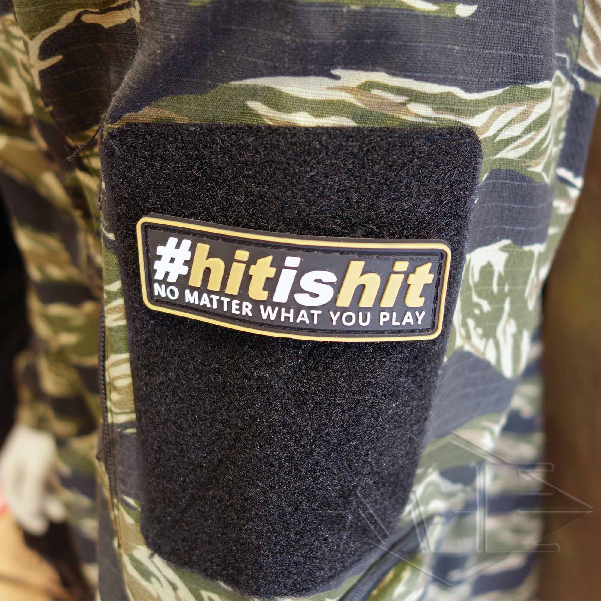 Patch/Klettabzeichen "#hitishit" Patch/Klettabzeichen "#hitishit"